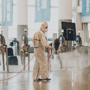 Worker_Cleaning